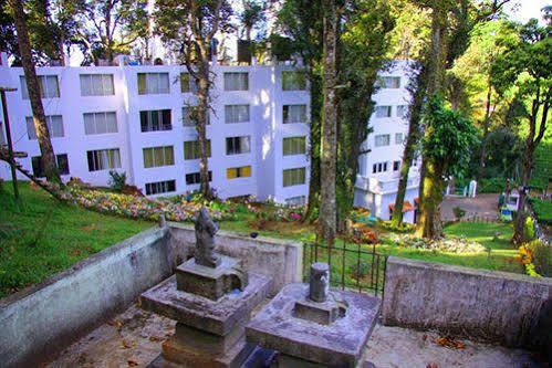 Oak Field Resort Munnar Bagian luar foto